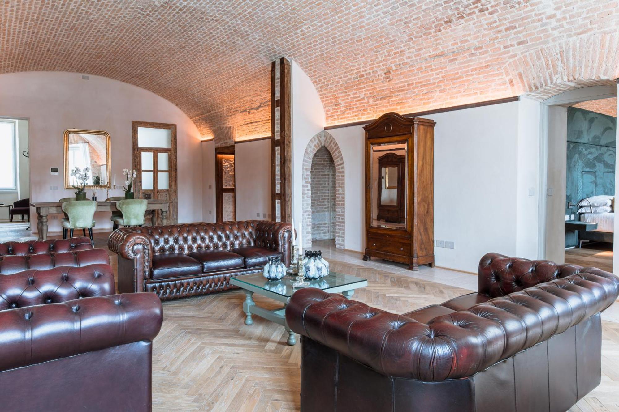 Pavillon Suite & Apartments Песк'єра-дель-Гарда Екстер'єр фото